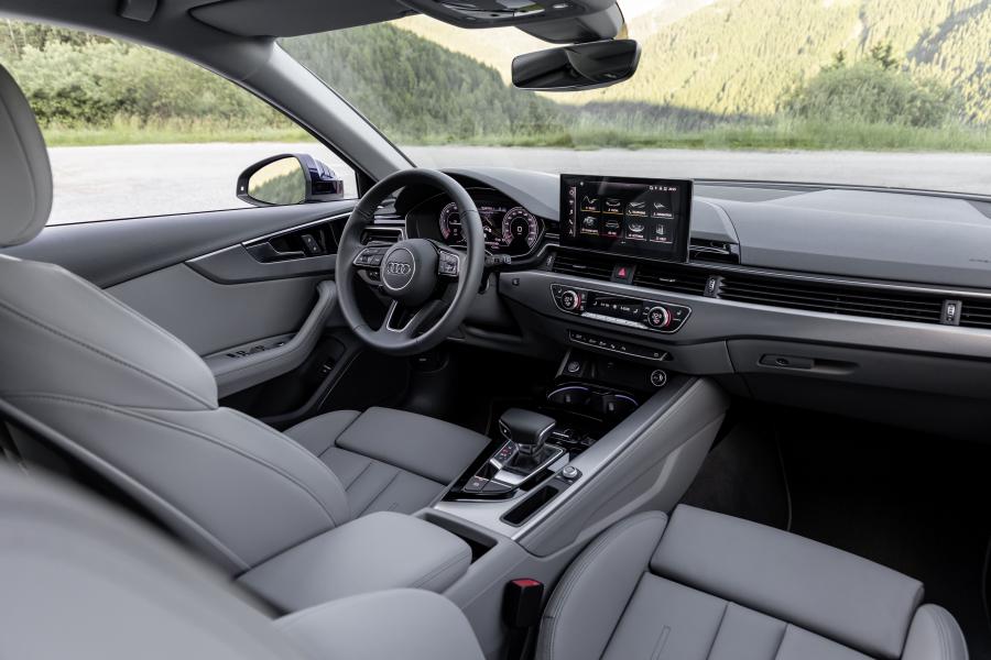 Торпедо Audi A4 Avant 35 TDI (B9) 2019 года  (WW) (фото 14 из 23)